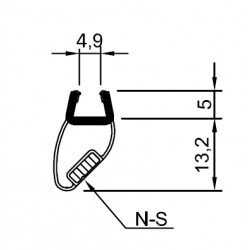 Magnetic door seal